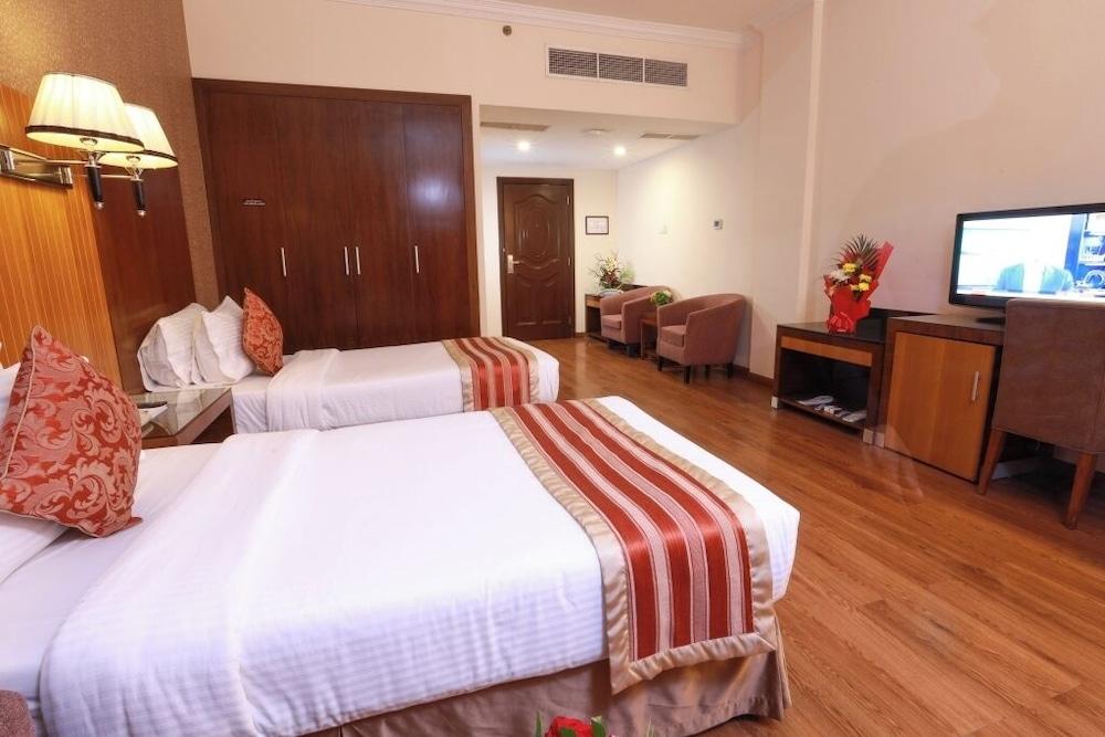 Fortune Pearl Hotel — 10