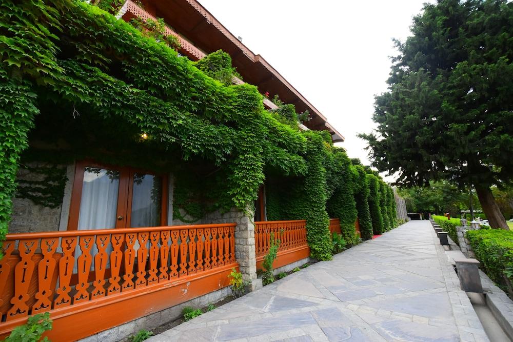 SERENA GILGIT 992905 — 8