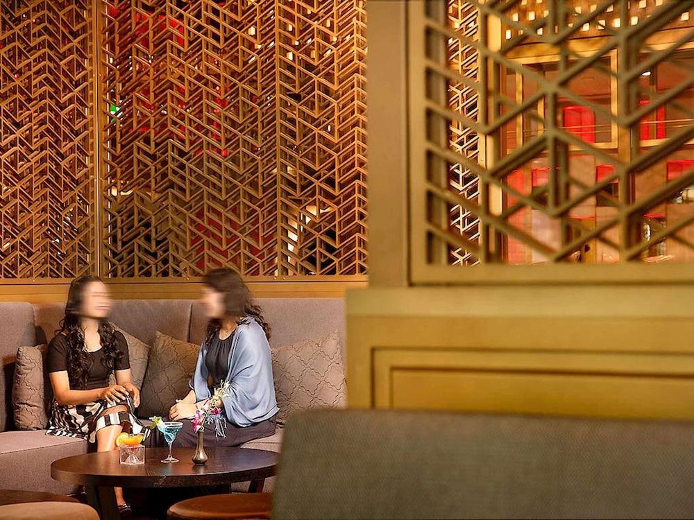 Ibis One Central — 8