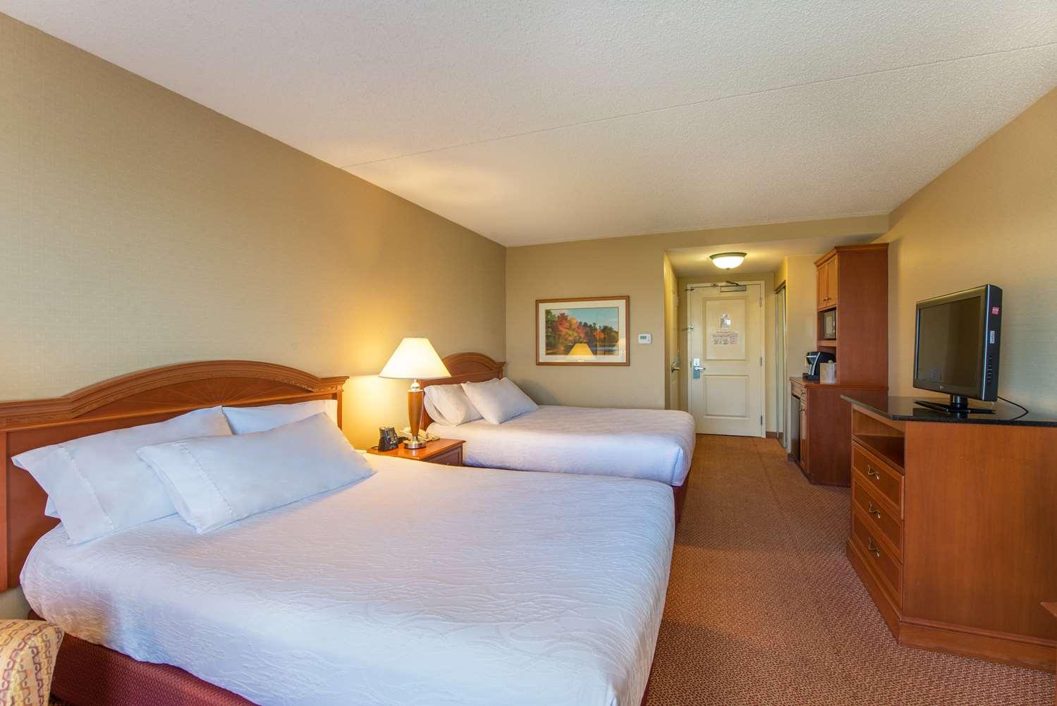 Hilton Garden Inn Poughkeepsie/Fishkill — 10