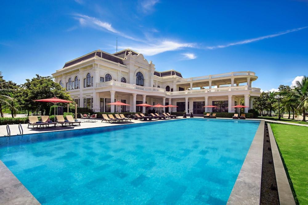Paradise Suites Hotel — 7