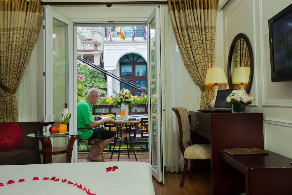 Paradise Boutique Hotel — 3