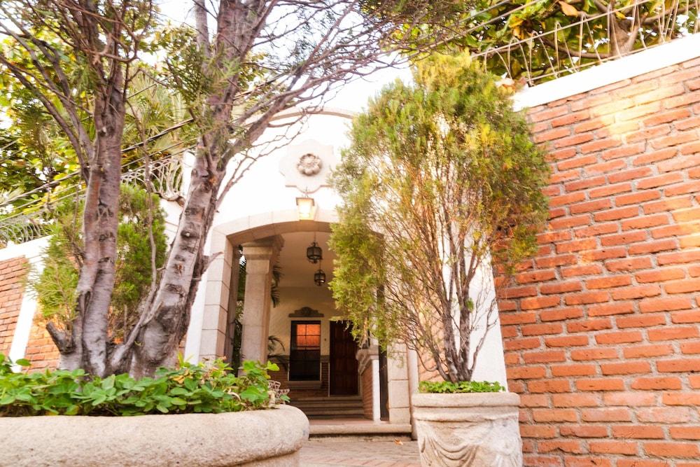 Hotel El Almendro 1163228 — 9