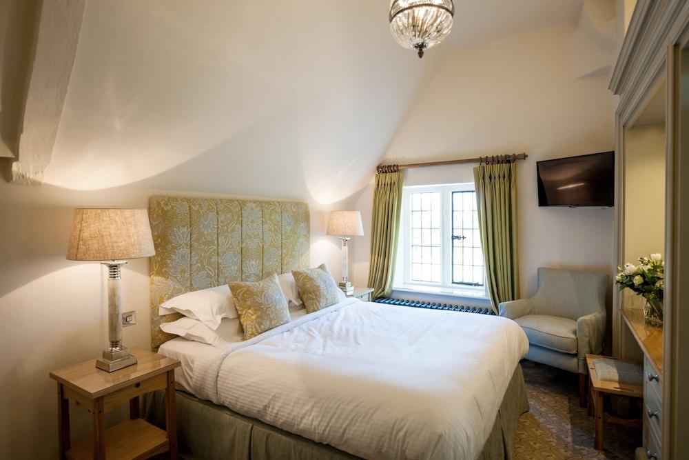 Buckland Manor — 10