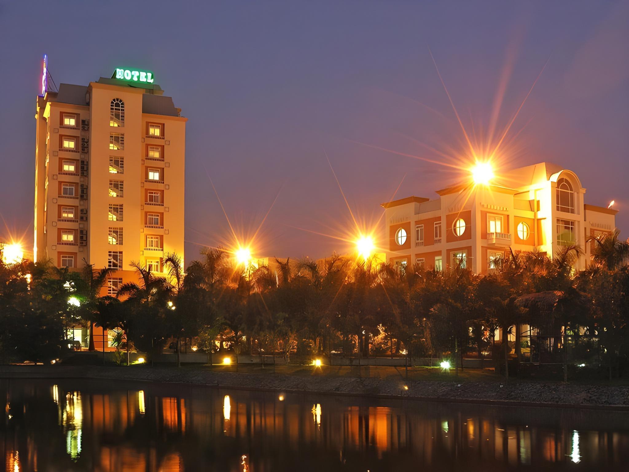 Camela Hotel & Resort — 2
