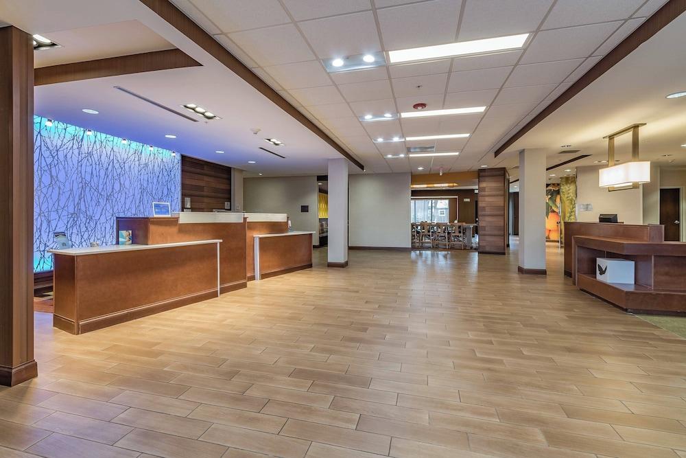 FAIRFIELD INN AND SUITES BY MARRIOTT ELKHART — 4
