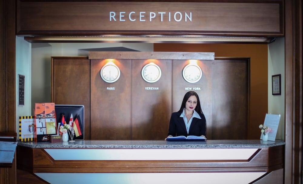 Ararat Hotel — 5
