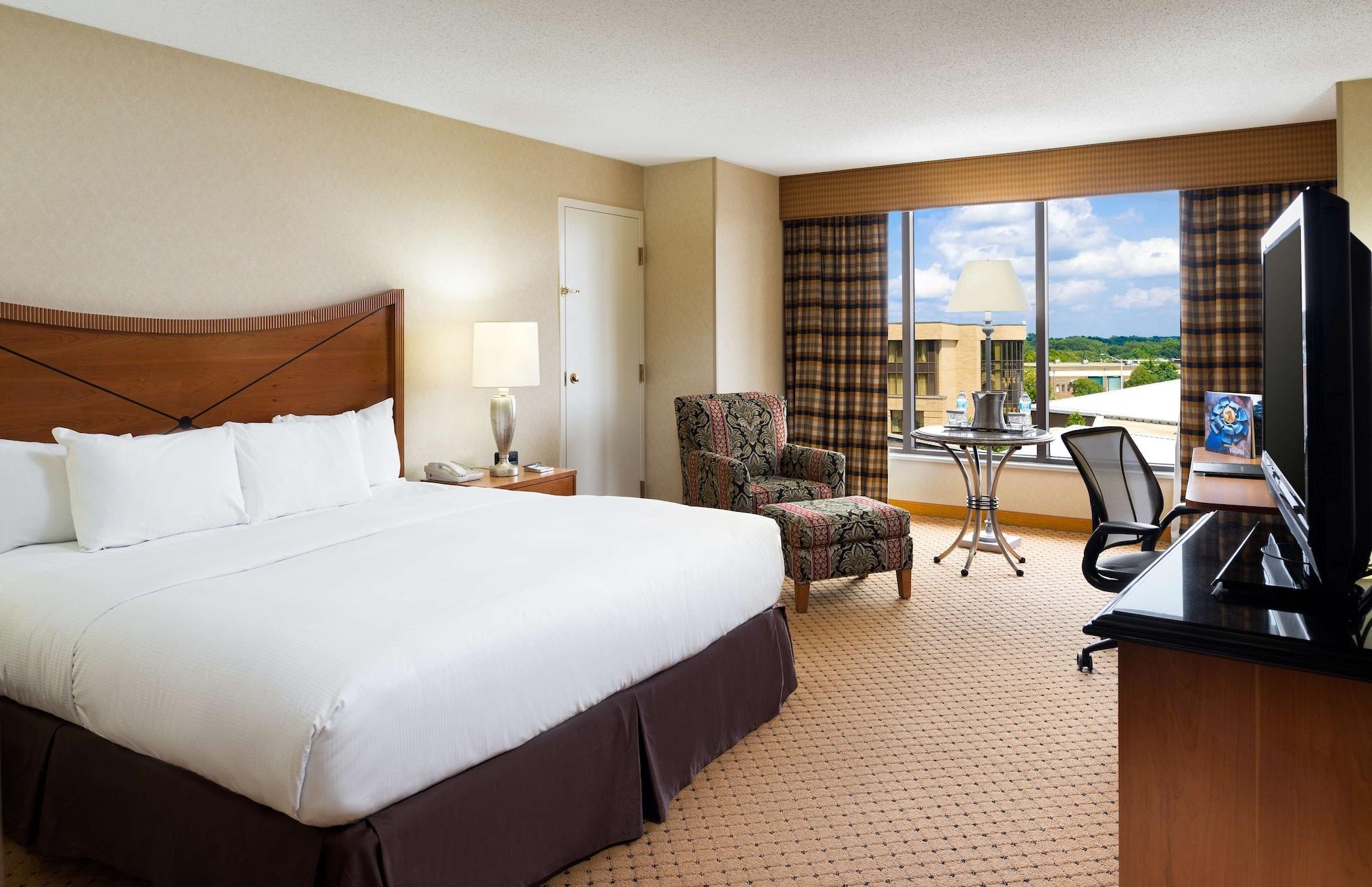 Hilton Washington Dulles Airport — 7
