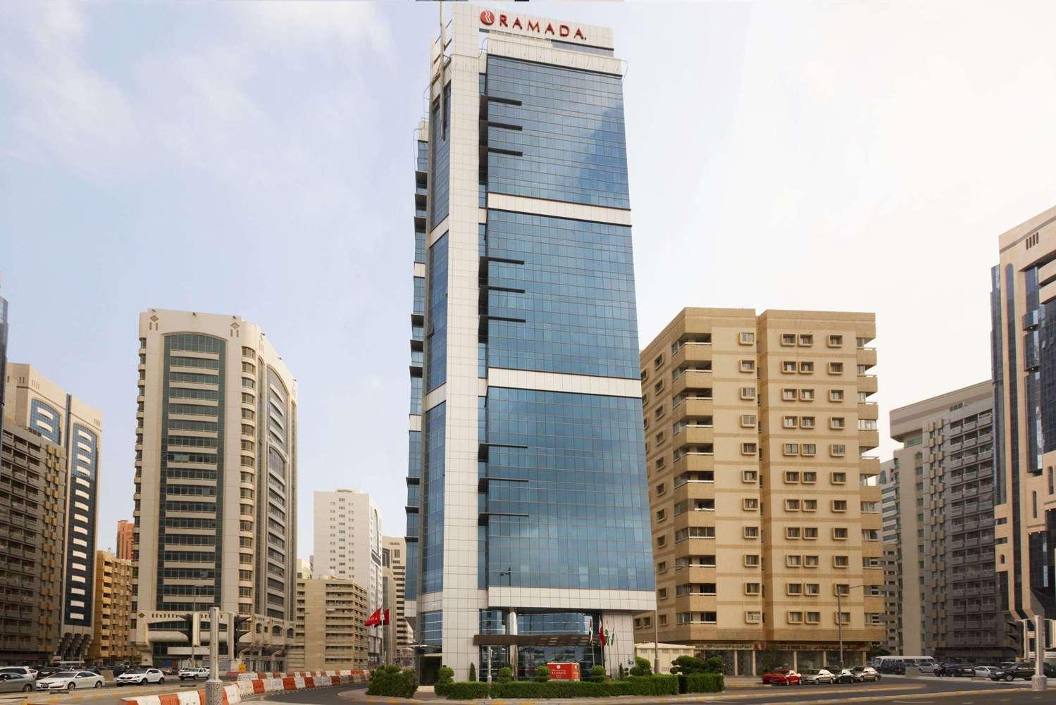 Ramada by Wyndham Abu Dhabi Corniche — 2