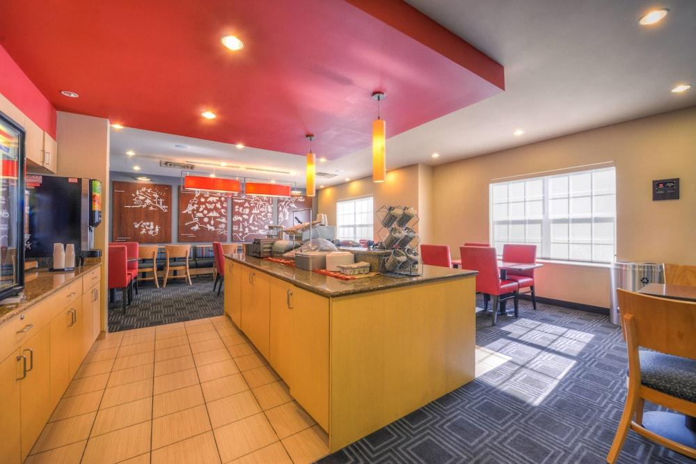Towneplace Suites by Marriott Arundel Mills — 2
