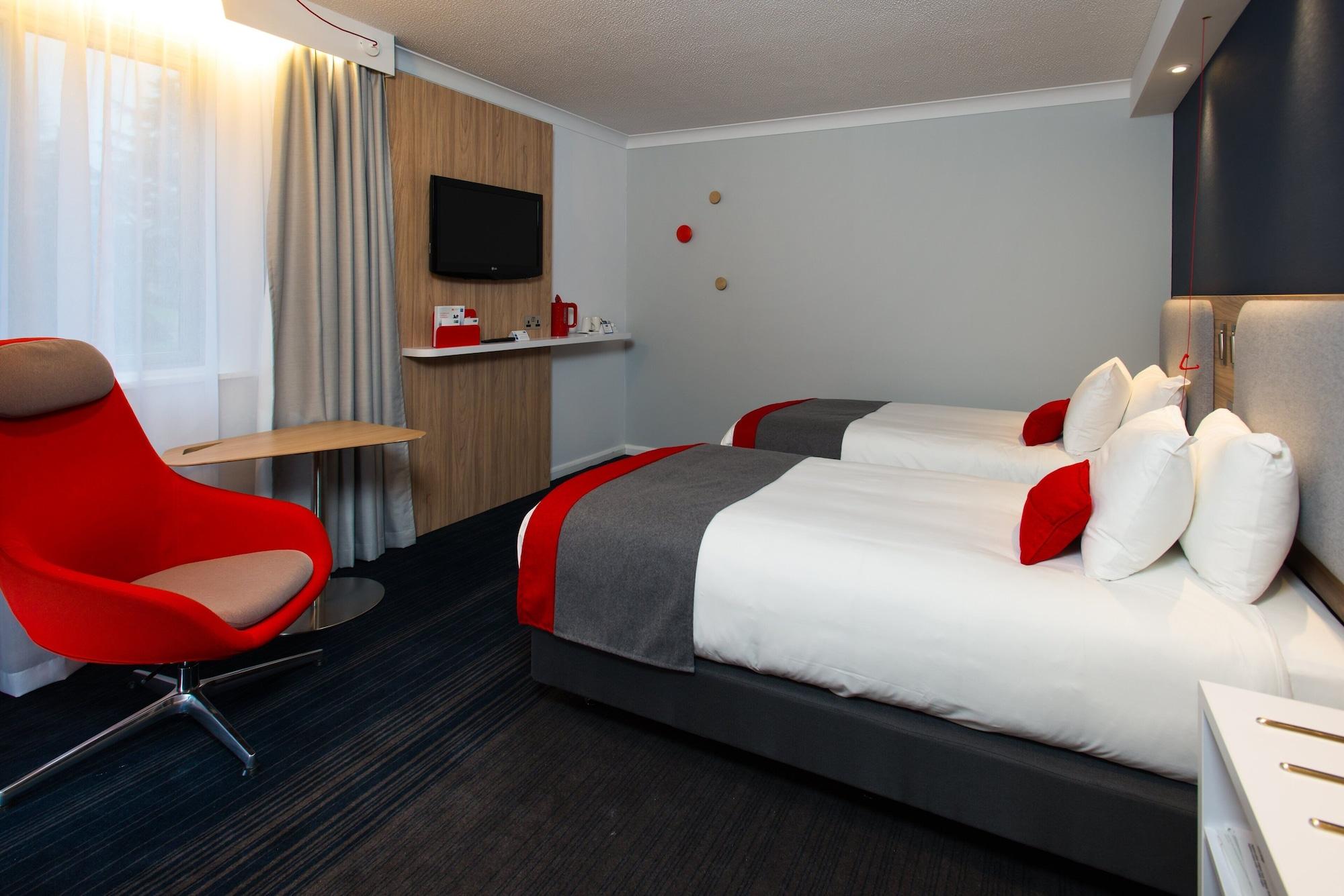 Holiday Inn Express Bath an IHG Hotel — 10