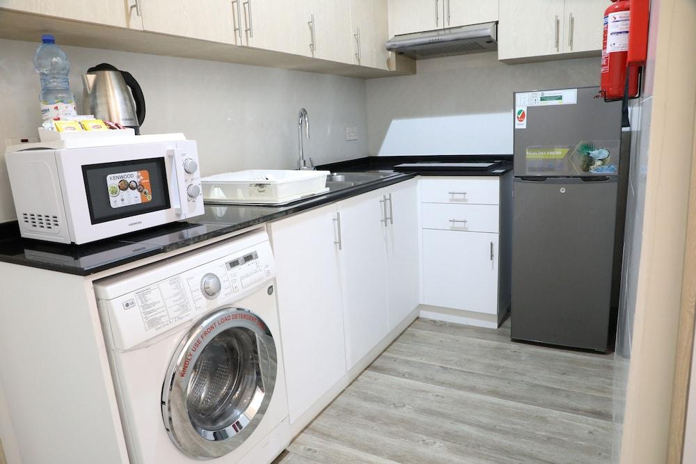 Wescott Plaza Hotel Apartments L.L.C — 5