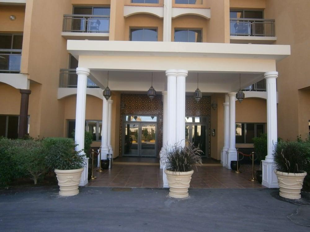 Acacias Hotel — 1