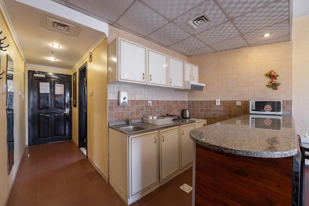 Hafez Hotel Apartments — 4