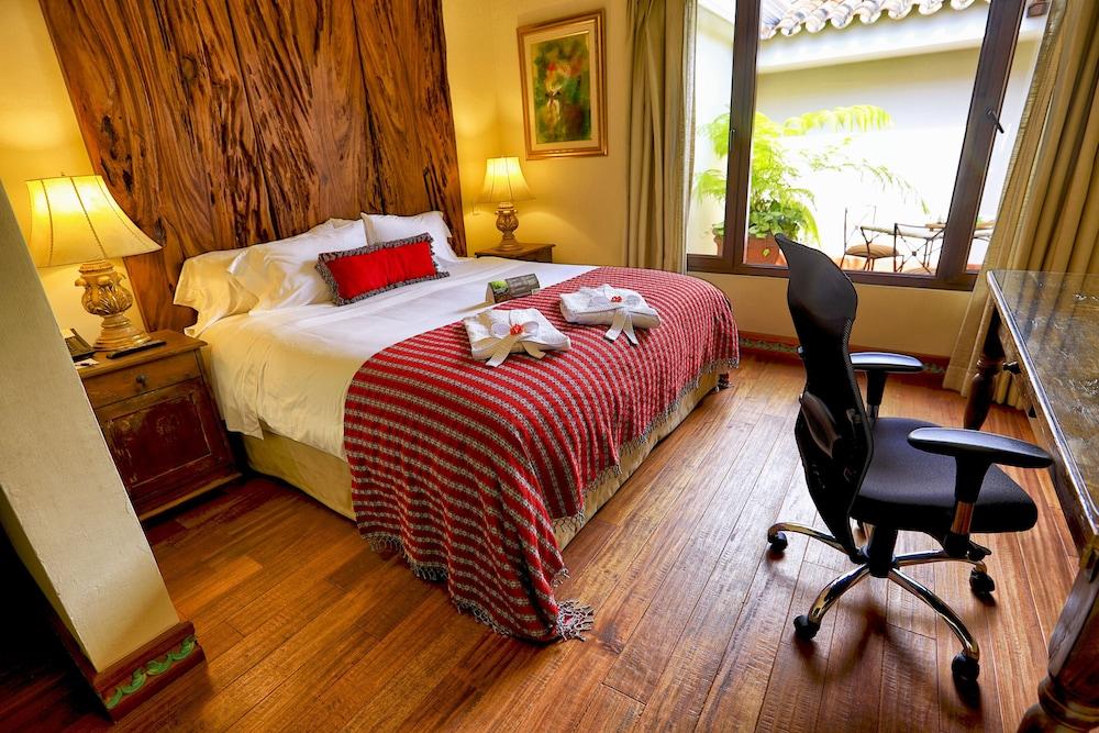 Pensativo House Hotel(formerly Casa Rosal Hotel Boutique) 1200218 — 5