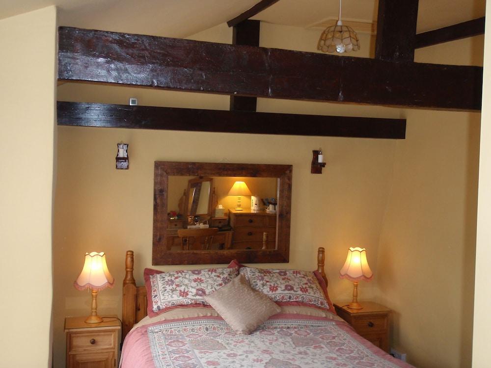 Brambles B&amp;B — 6