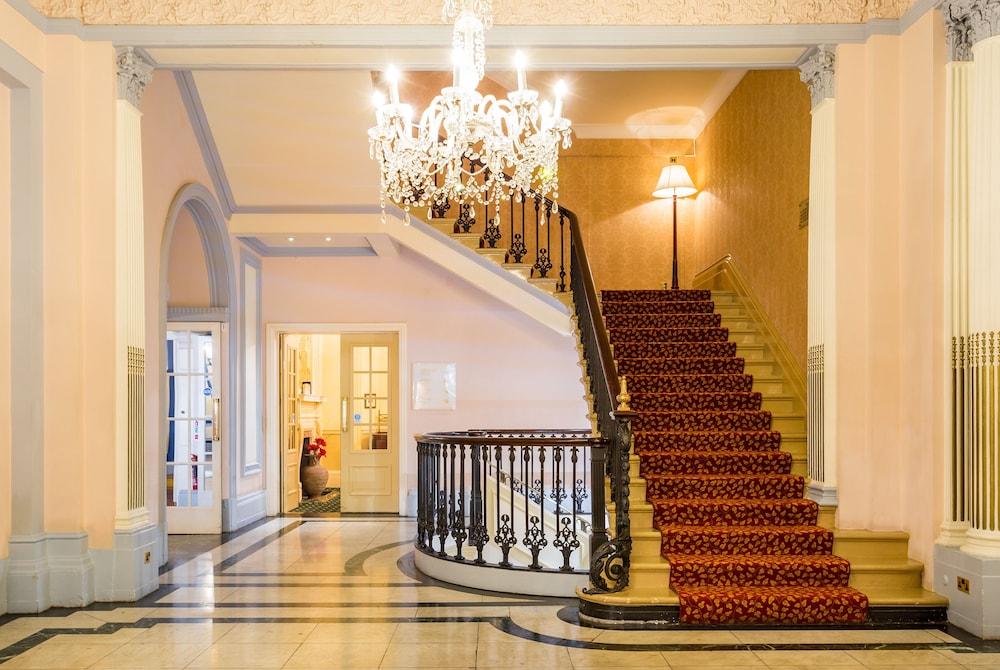 THE IMPERIAL HOTEL TORQUAY — 8