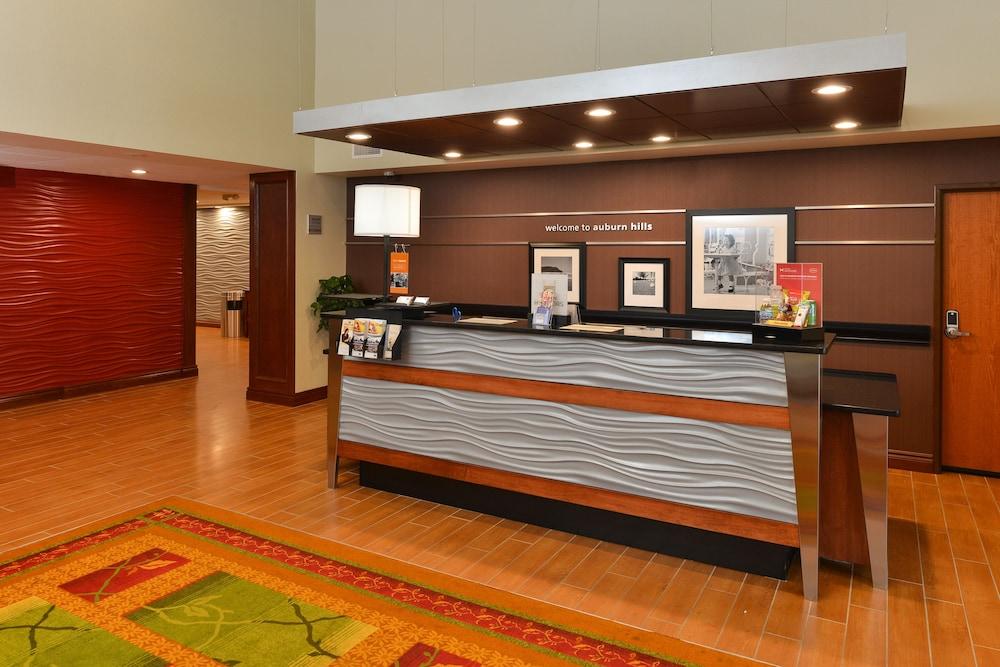 Hampton Inn Detroit/Auburn Hills South — 10