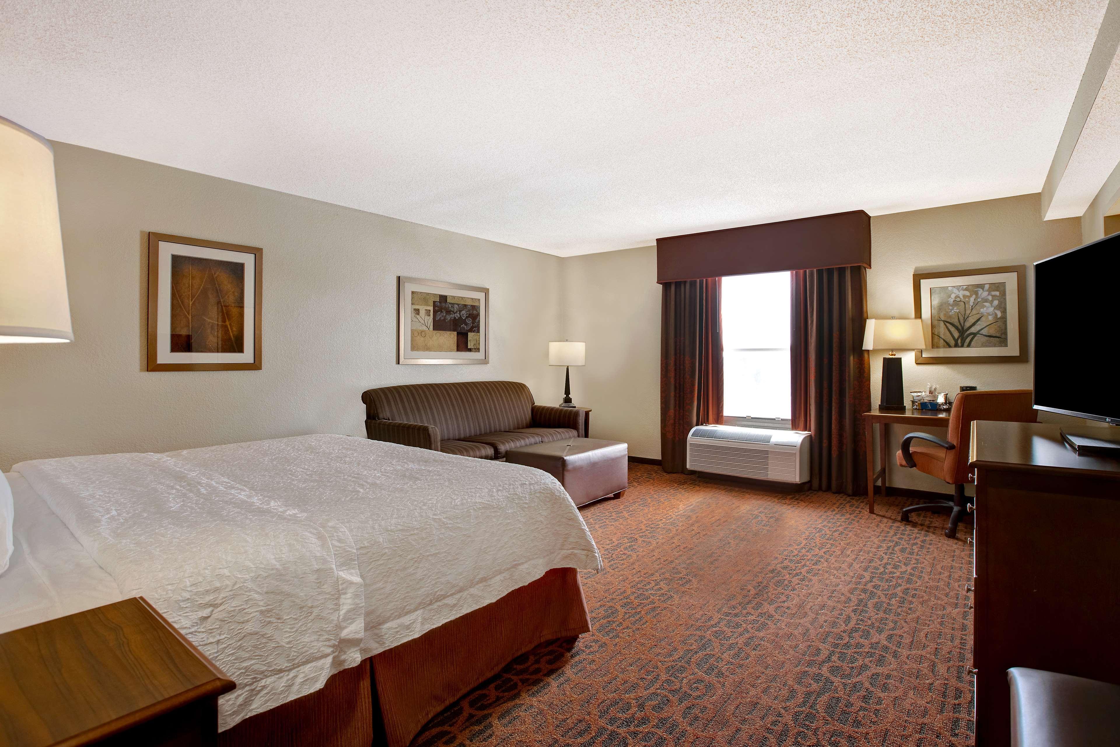 Hampton Inn Ft. Wayne-Southwest — 9