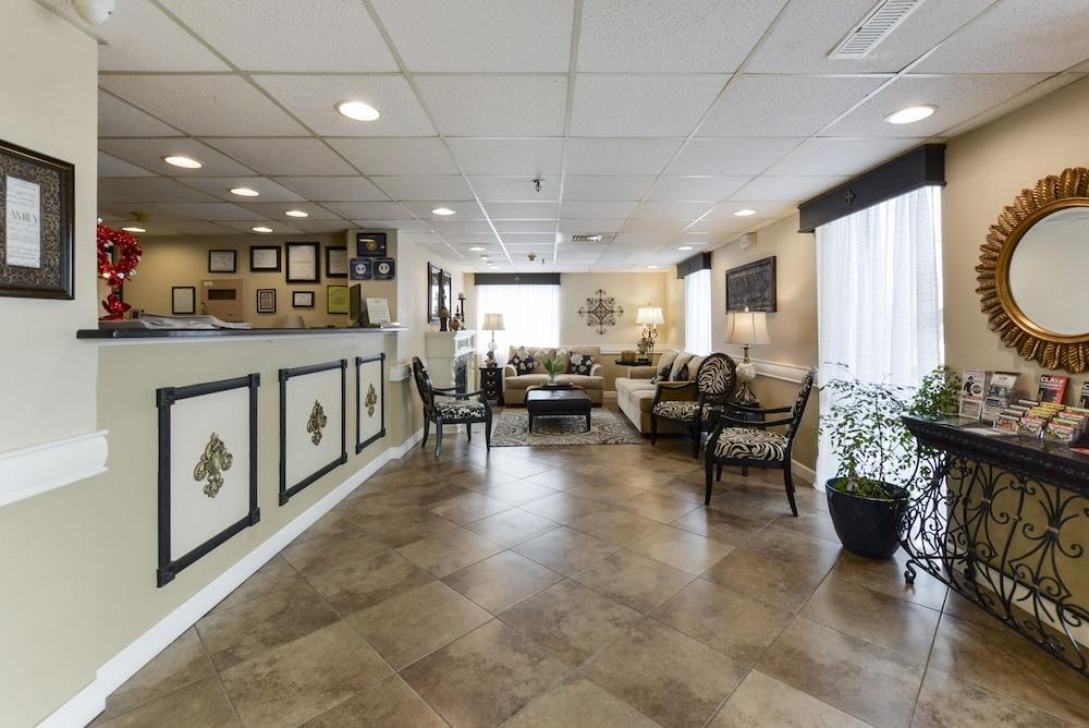 Grand View Inn and Suites — 4