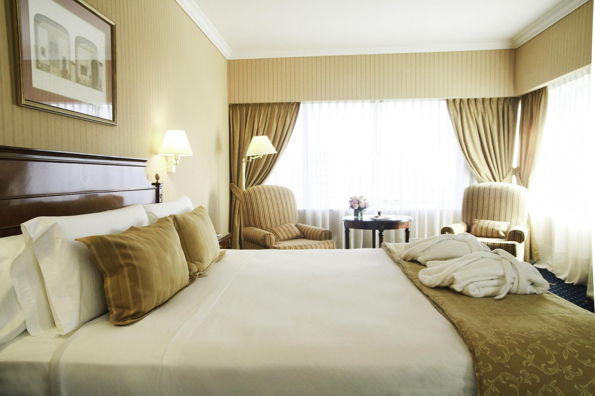 Hotel Emperador Buenos Aires — 6