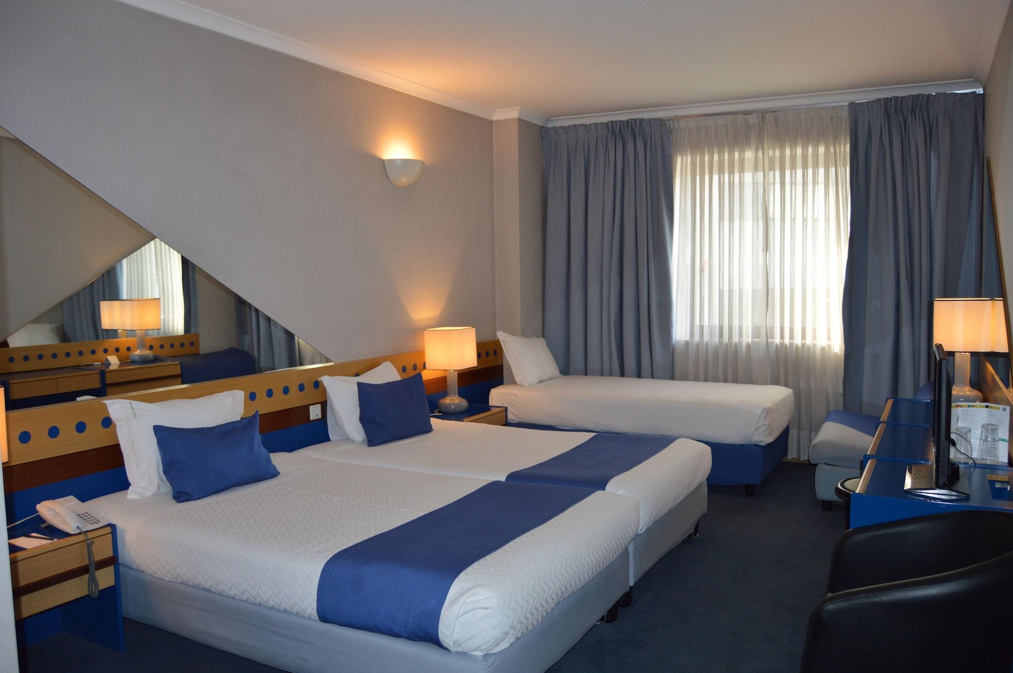 3K BARCELONA HOTEL(ex. HOTEL VIP EXECUTIVE BARCELONA) 99012 — 8