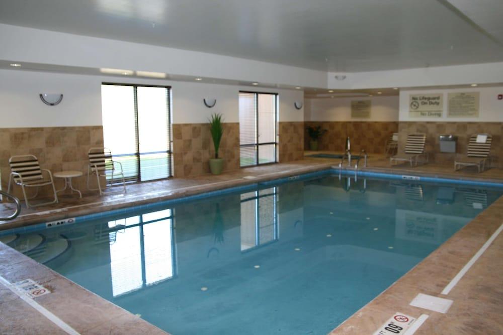 Hampton Inn Indiana — 5