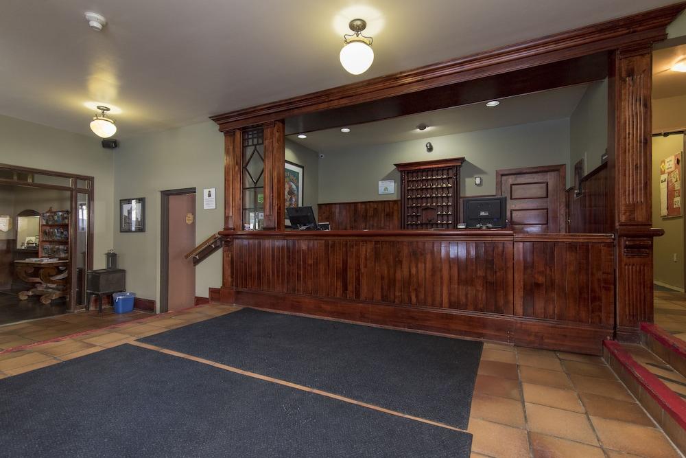 DEER LODGE — 8