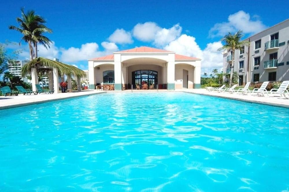 Garden Villa Hotel — 8