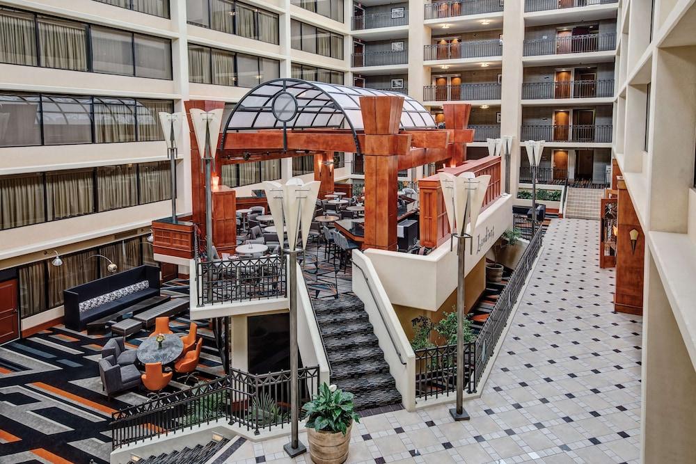 Hilton Knoxville Airport — 7