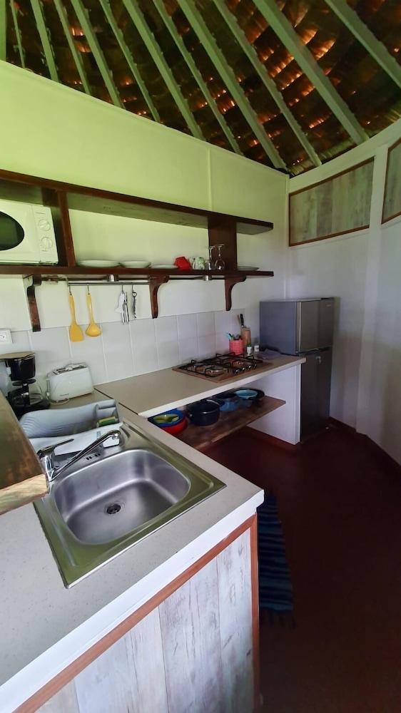 Linareva Moorea Beach Resort — 10
