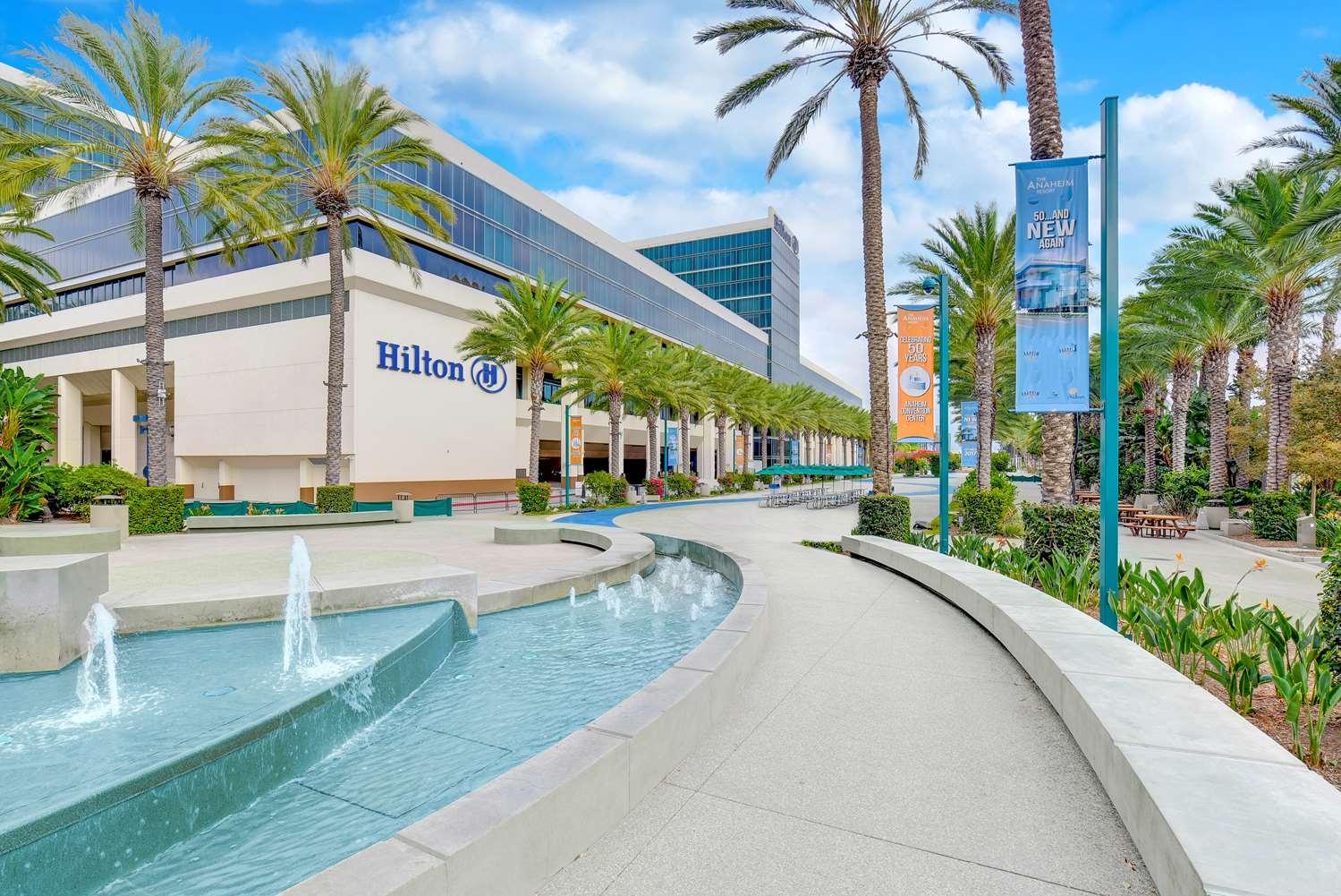 Hilton Anaheim — 8