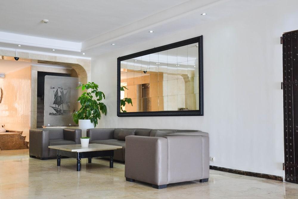 AZUR HOTEL — 4