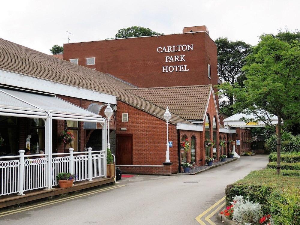 Carlton Park Hotel — 4