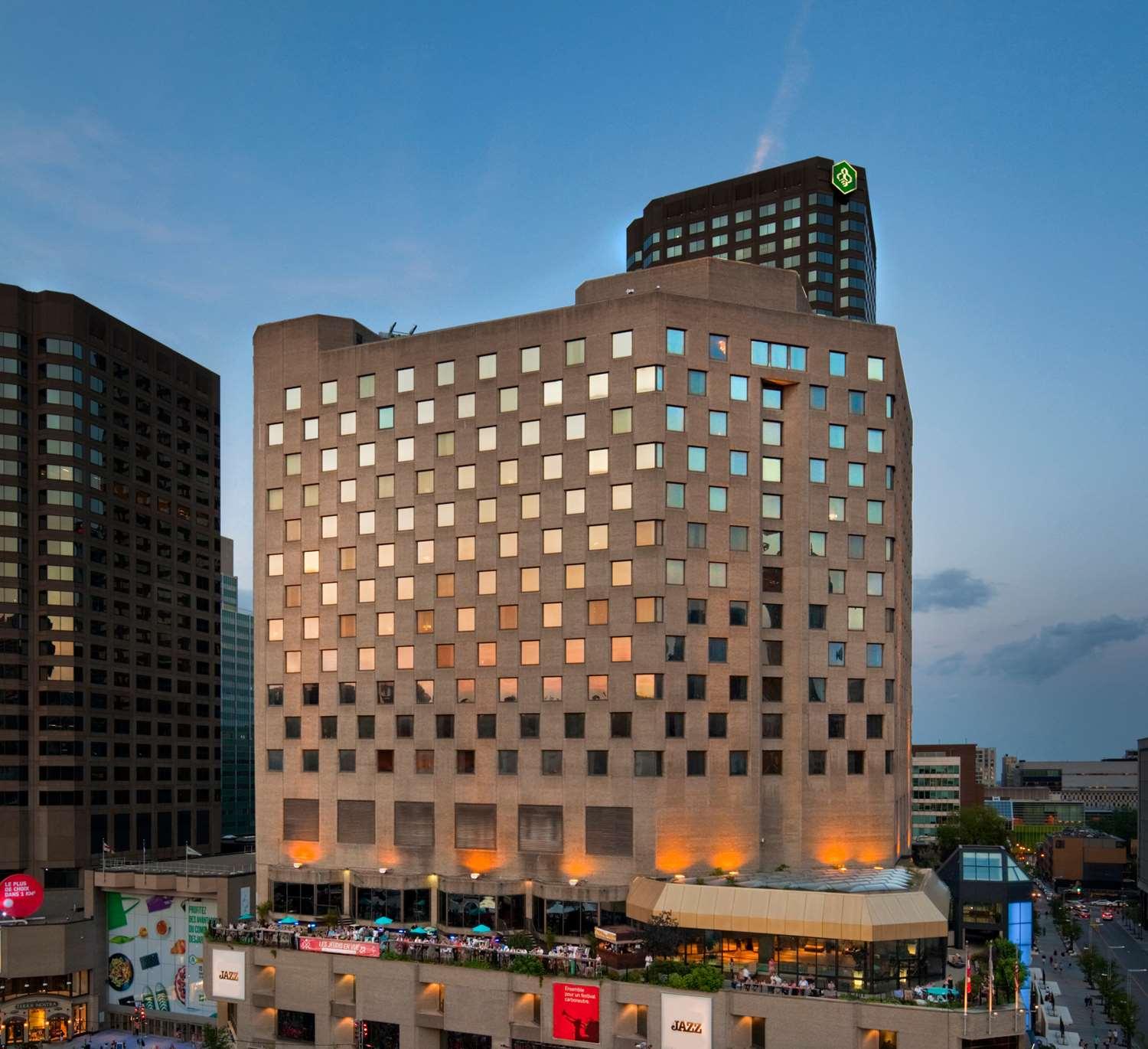 DoubleTree by Hilton Montreal — 2