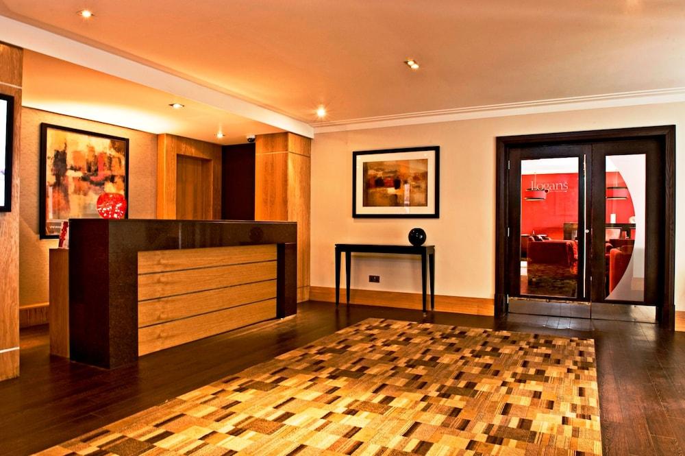 Carlton Hotel — 5