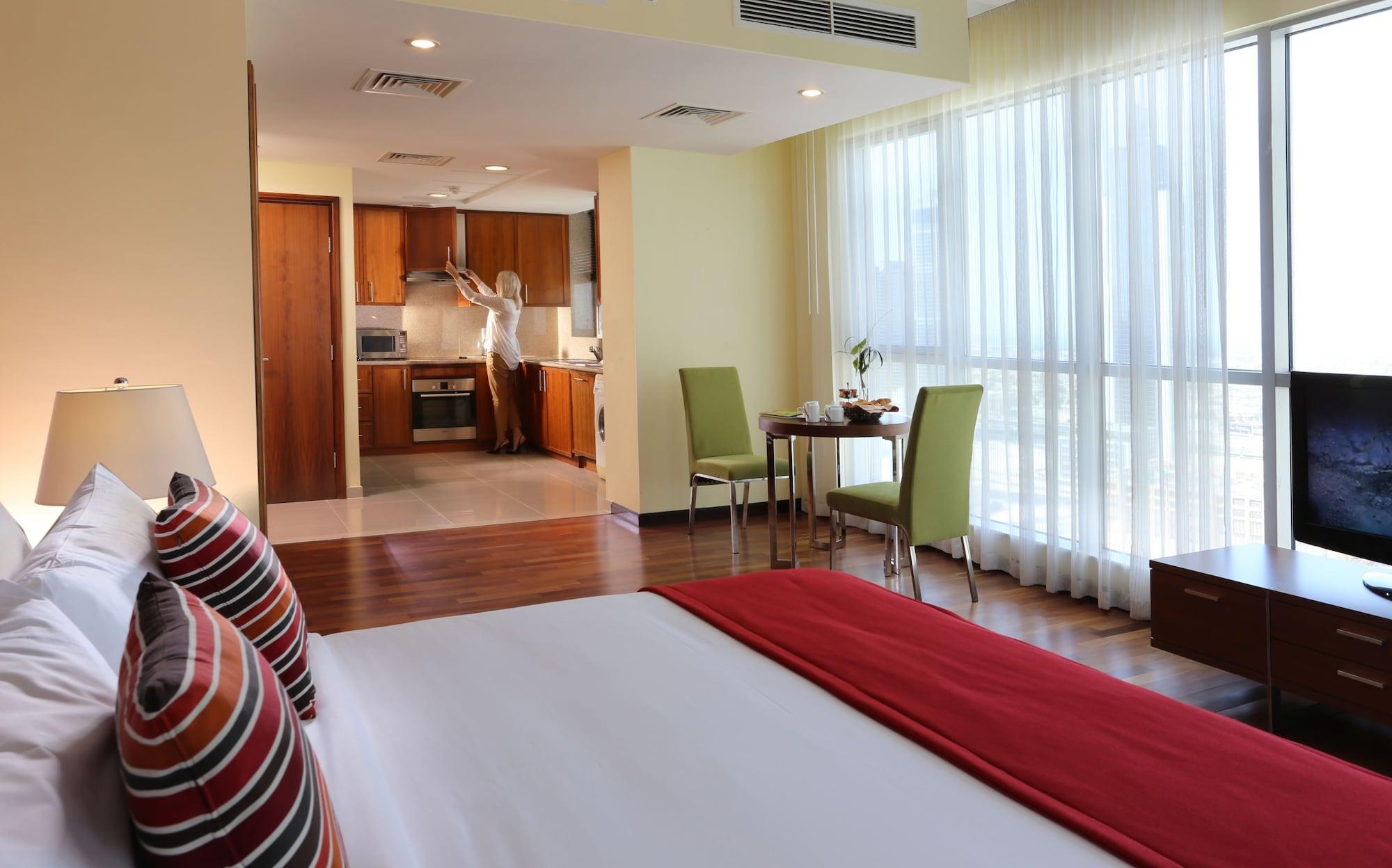 Ramada by Wyndham Downtown Dubai — 10