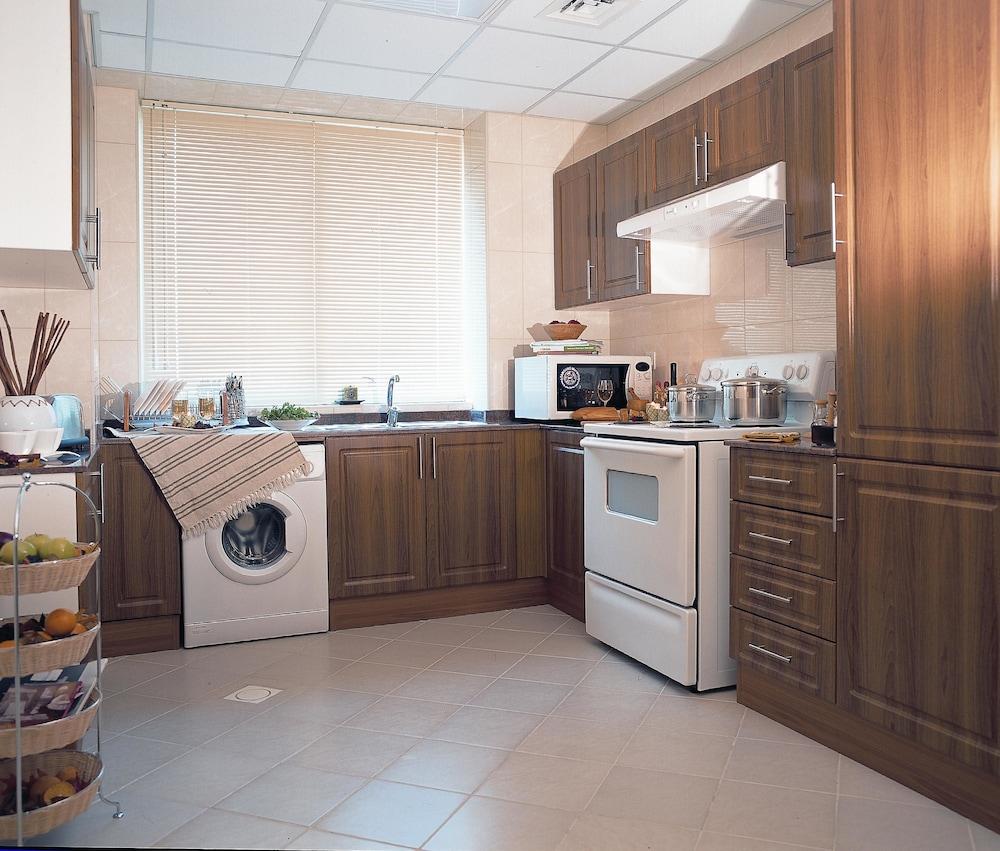 Al Raya Hotel Apartments — 10