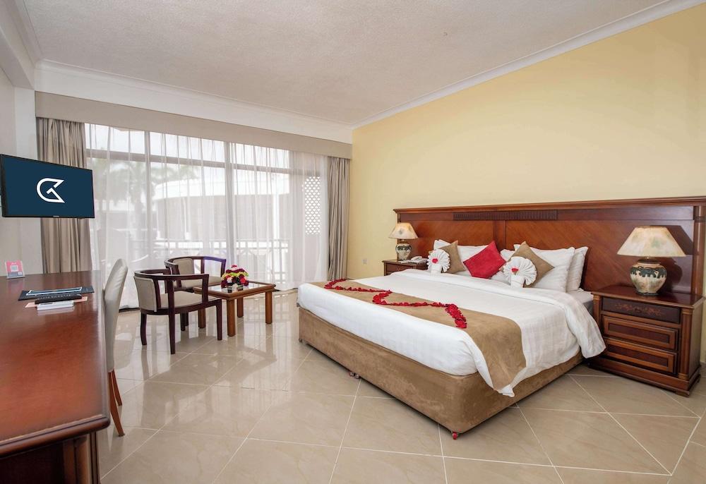 Golden Tulip Dar Es Salaam — 6