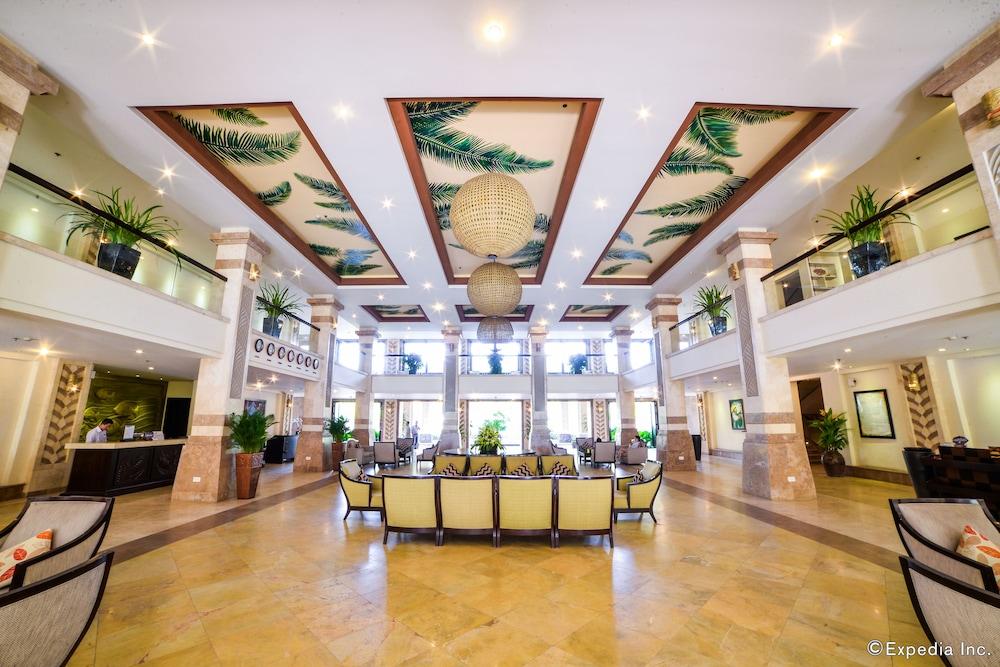 Olalani Resort and Condotel — 9