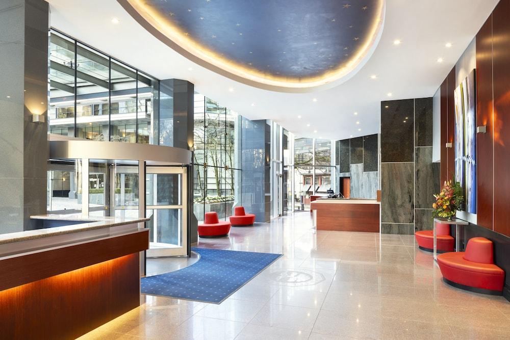SHERATON WALL CENTRE HOTEL 3314 — 7
