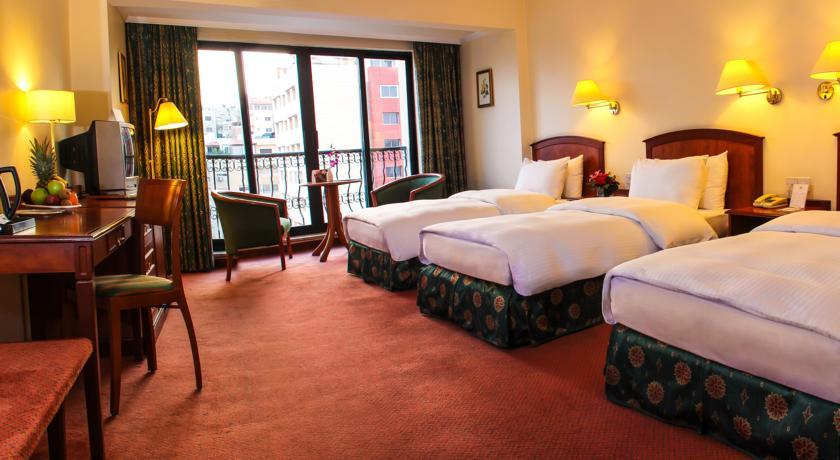 GRAND PALACE HOTEL 59824 — 3