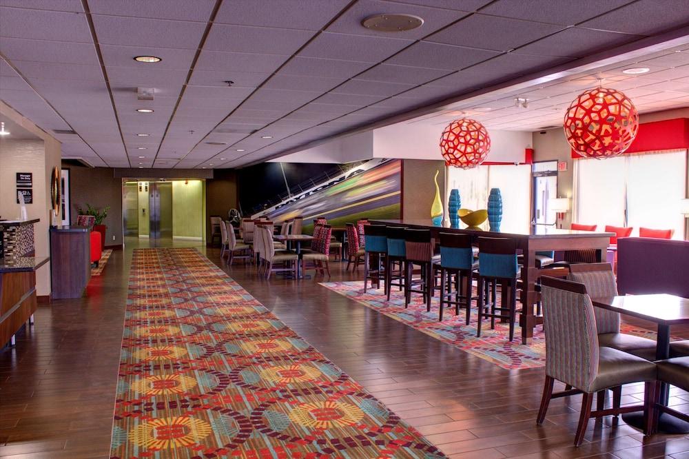 Hampton Inn Daytona Speedway-Airport — 10