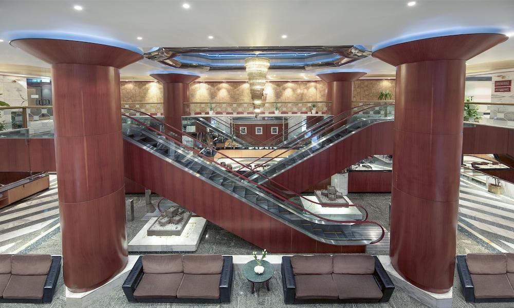 Admiral Plaza Hotel — 7