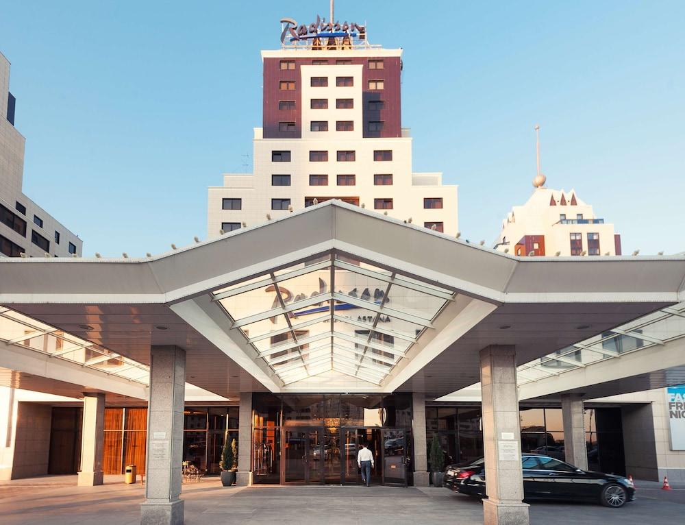 Radisson Hotel Astana — 3