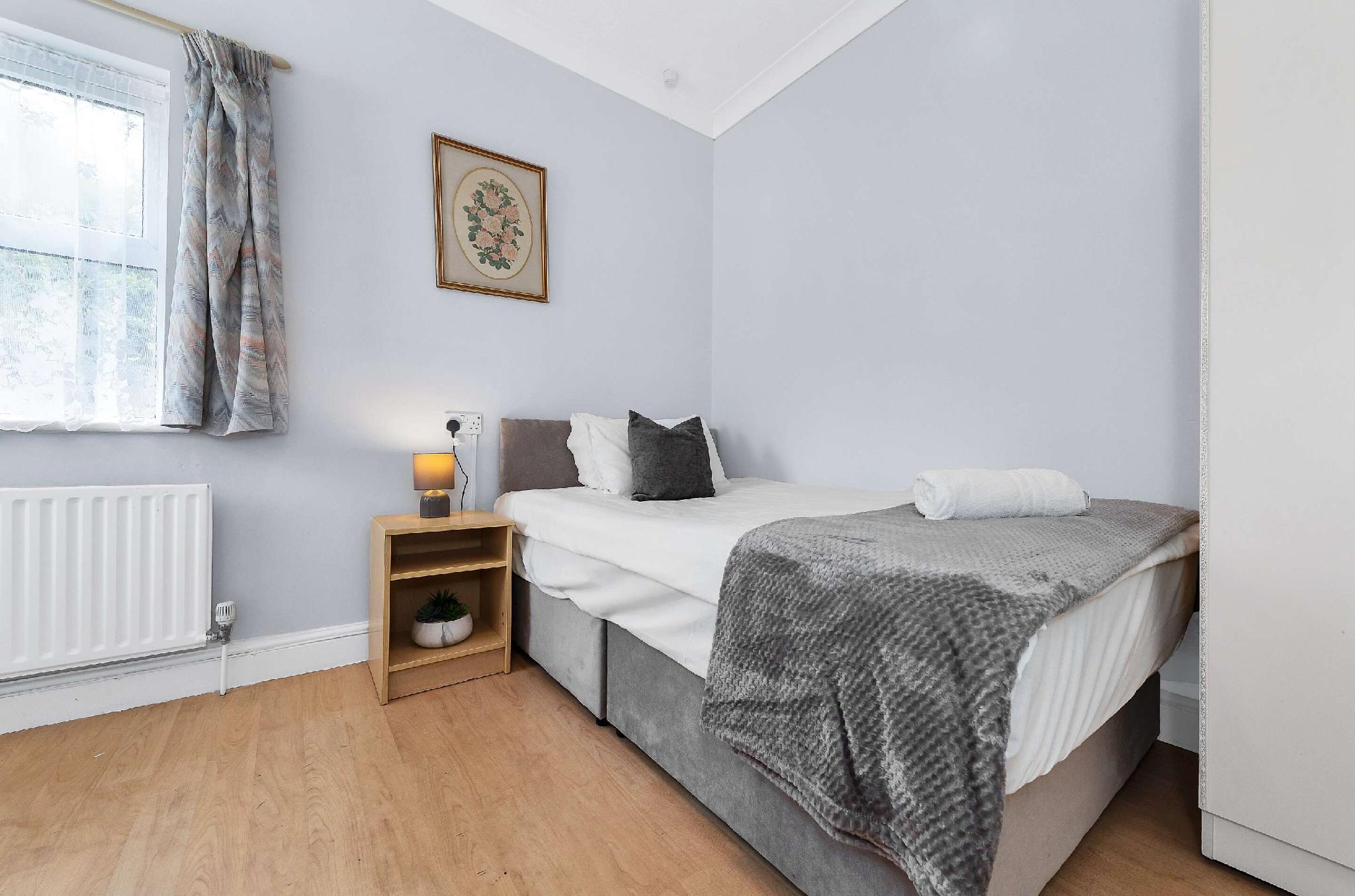 Shelford Lodge — 9