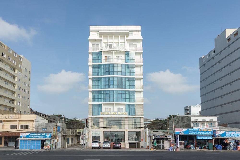 Romeliess Hotel — 6