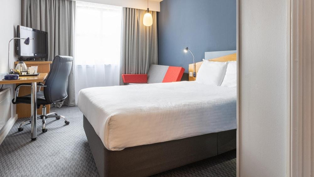 EXPRESS BY HOLIDAY INN ABERDEEN CITY CENTRE — 9