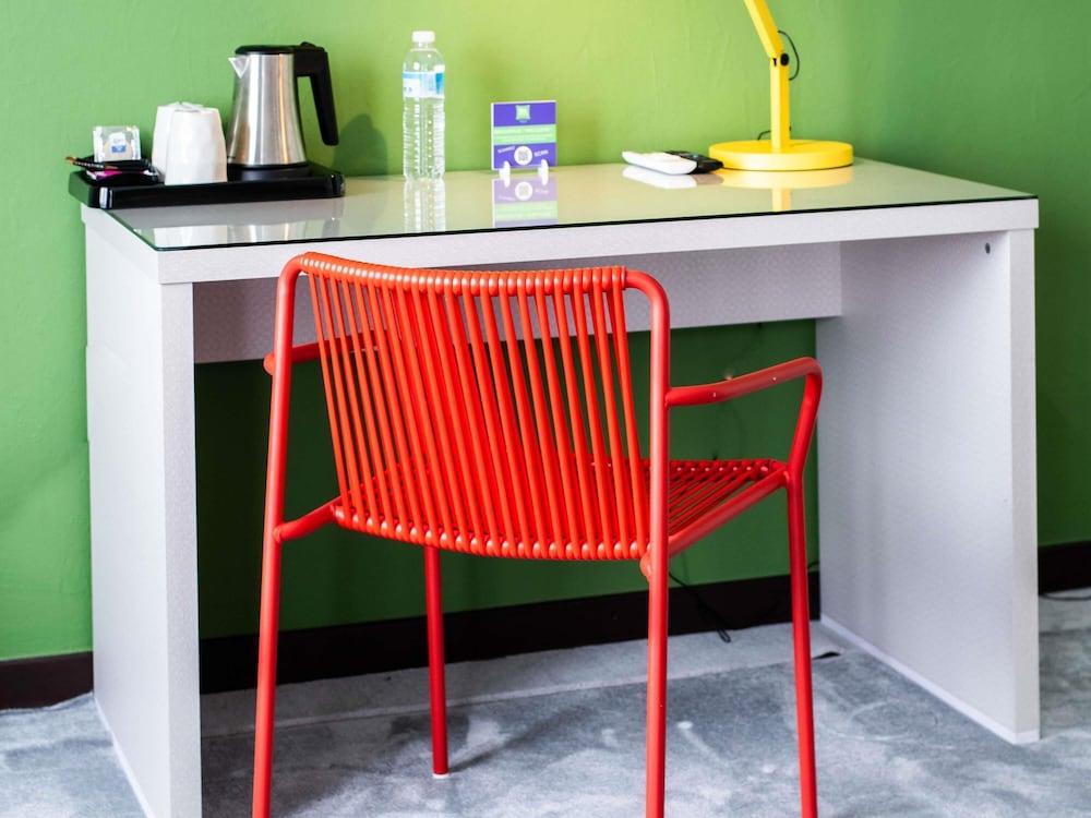 ibis styles cayenne centre amazonia — 3