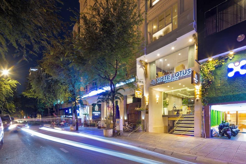 White Lotus Hotel — 4